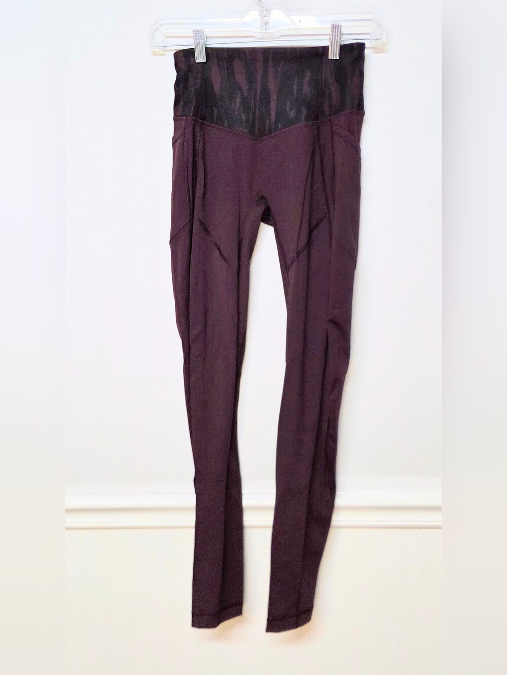 Lululemon All The Right Places Pant II Size 4 Bordeaux Drama Colorway. 0260.
